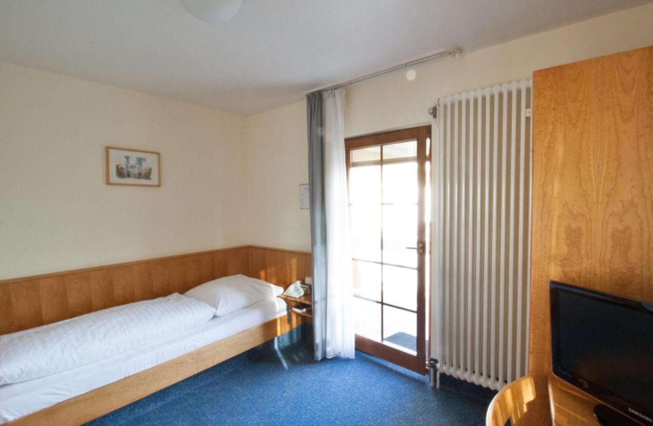 Hotel Krone Strassdorf Schwäbisch Gmünd Exterior foto