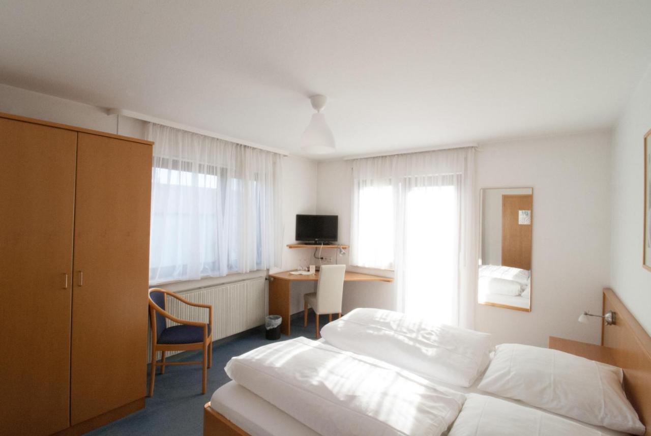 Hotel Krone Strassdorf Schwäbisch Gmünd Exterior foto